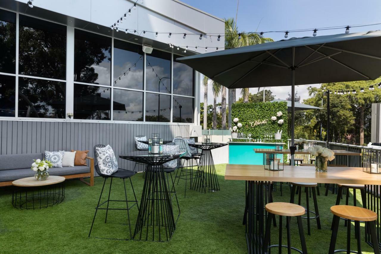 The Park Hotel Brisbane Exterior photo